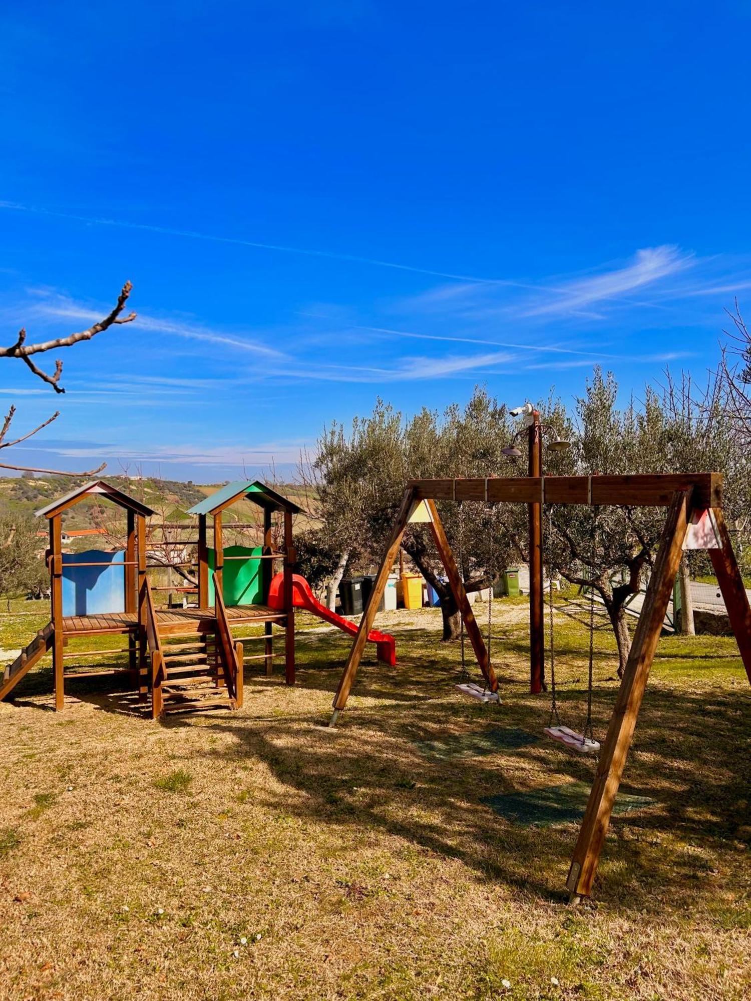 Villa Oasi Macerina Alanno Exterior foto